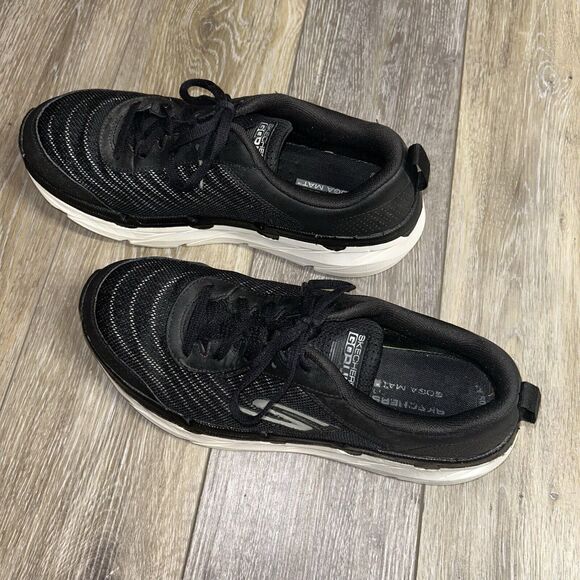 Skechers Men's US Size 9.5 GoRun Ultra Go Black White Running Sneaker Shoes - Picture 7 of 12